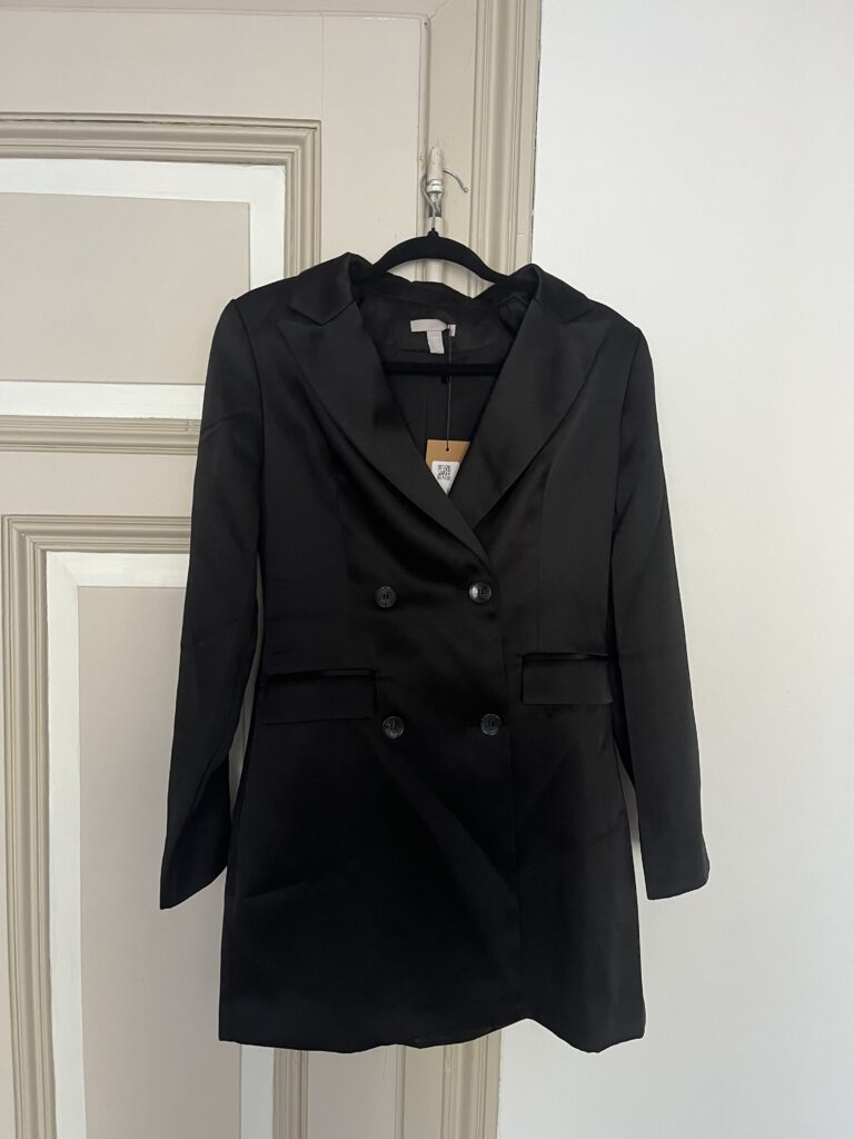 Schwarzer H&M Blazer-Kleid