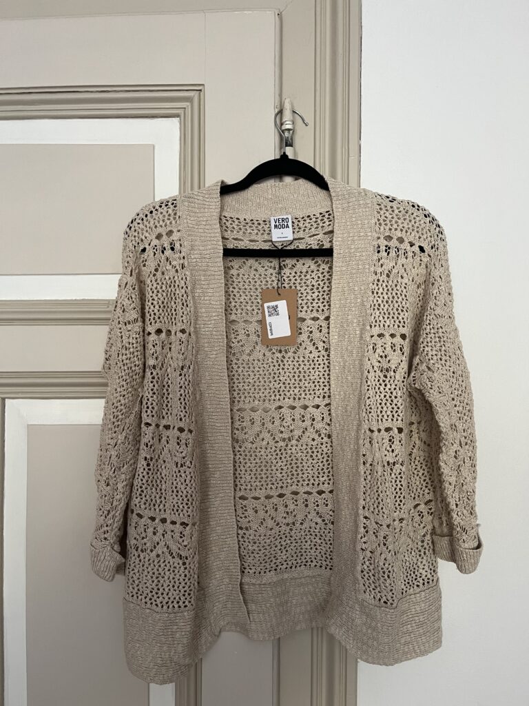 Vero Moda beige Strickjacke